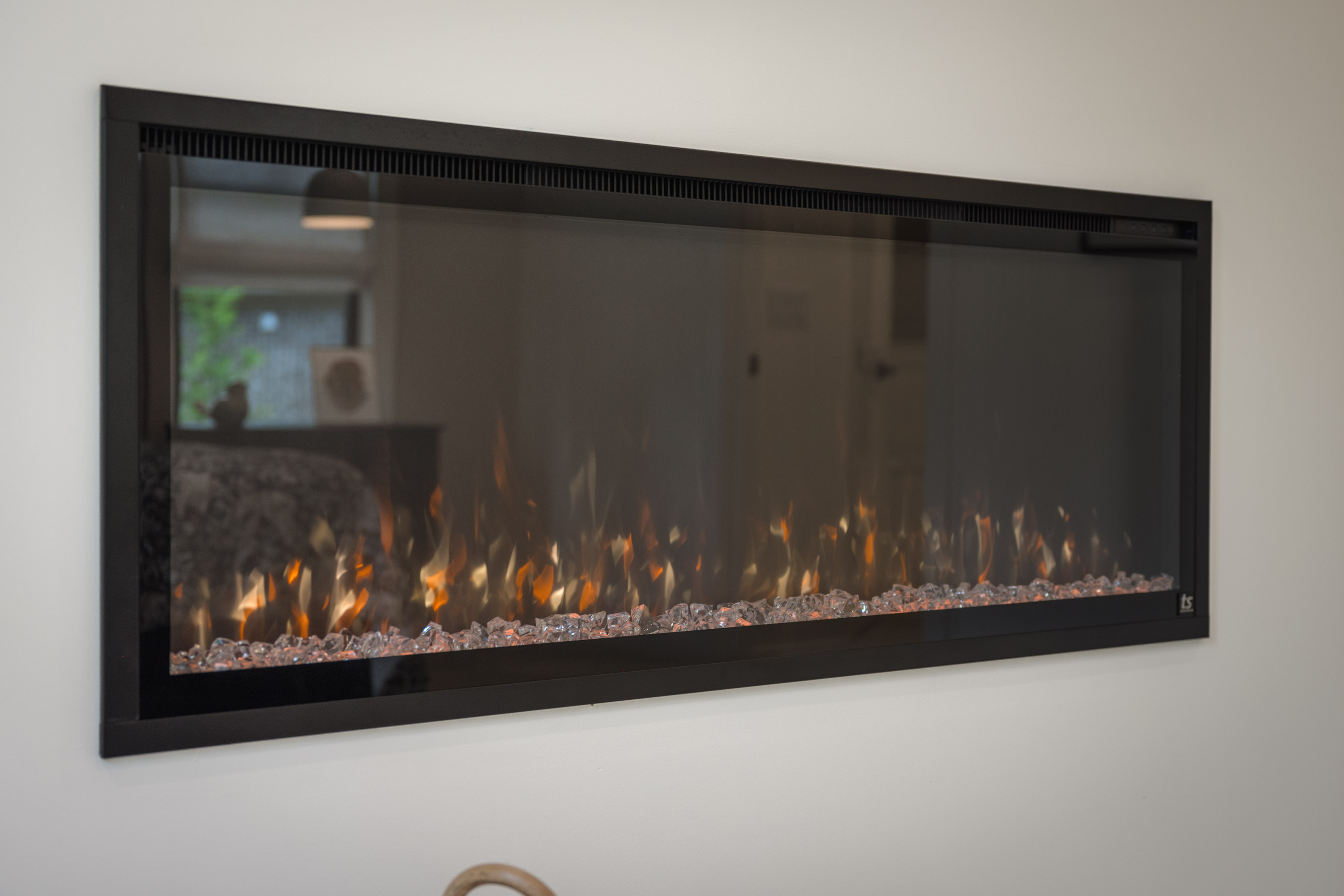 1041 Holt's Ferry image 23